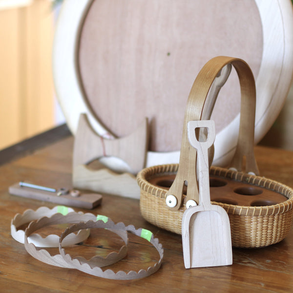 Furniture & Accessories